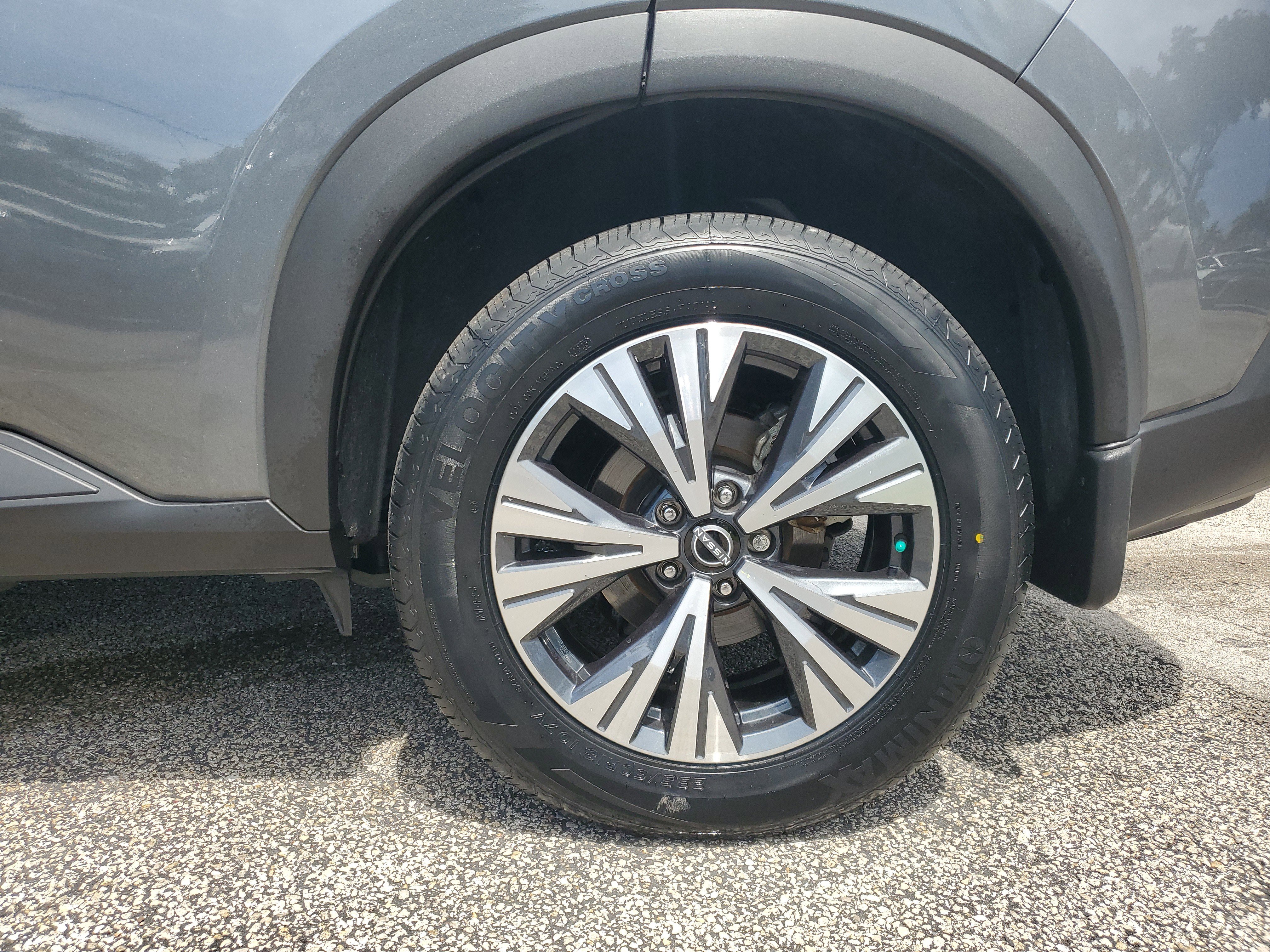 Certified 2023 Nissan Rogue SV image 29