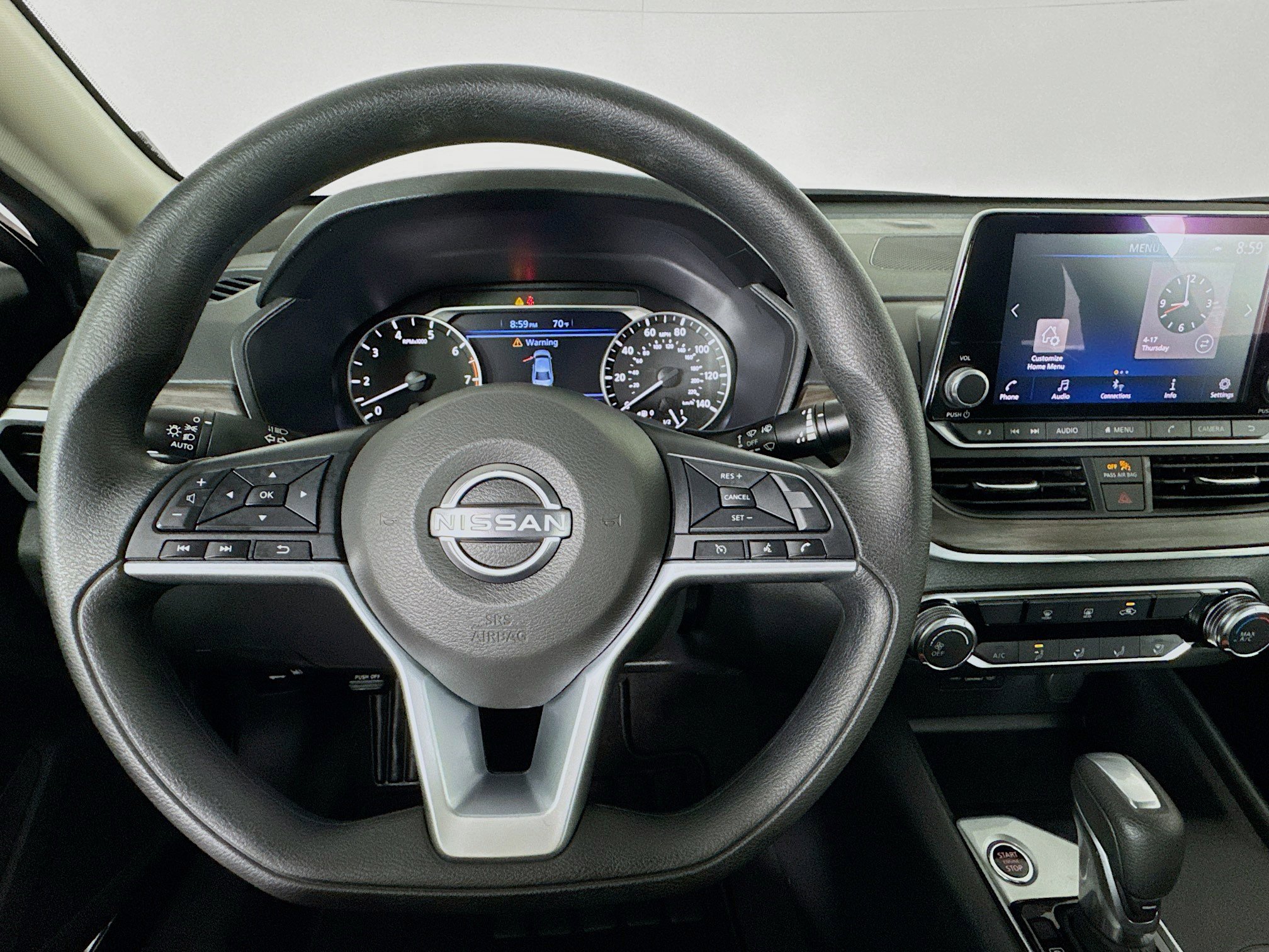 Used 2025 Nissan Altima 2.5 SV image 11