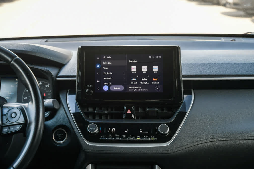 Certified 2023 Toyota Corolla Cross AWD Hybrid image 13
