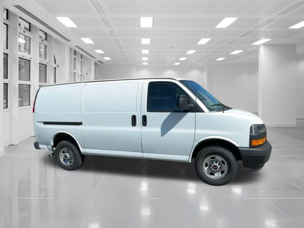 Used 2023 GMC Savana 2500 w/ Driver Convenience Package RWD image 3