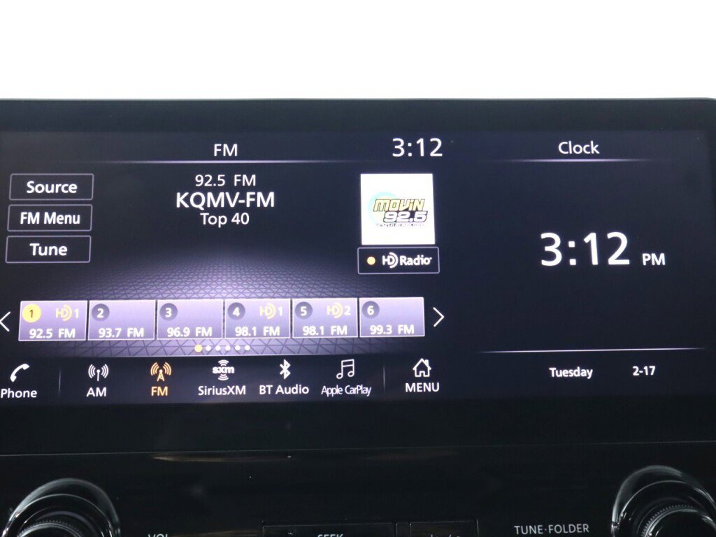 Used 2021 Nissan Armada SV image 17