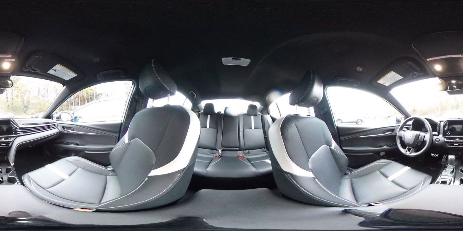 Used 2025 Toyota Camry SE image 42