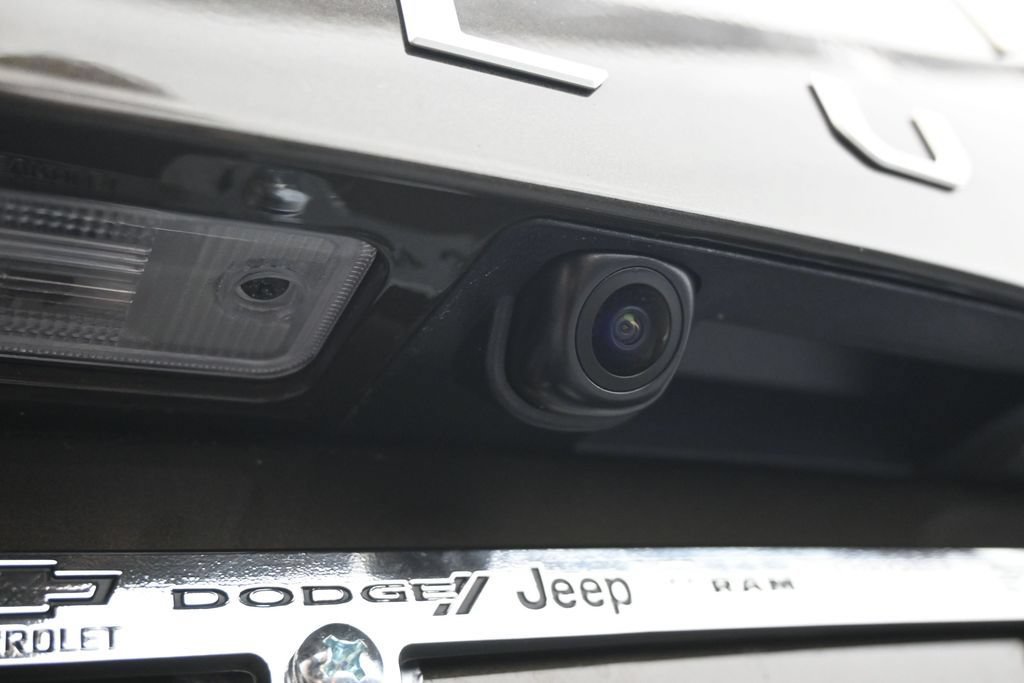 Used 2025 Kia Telluride EX w/ EX Captain's Chair Package FWD image 38