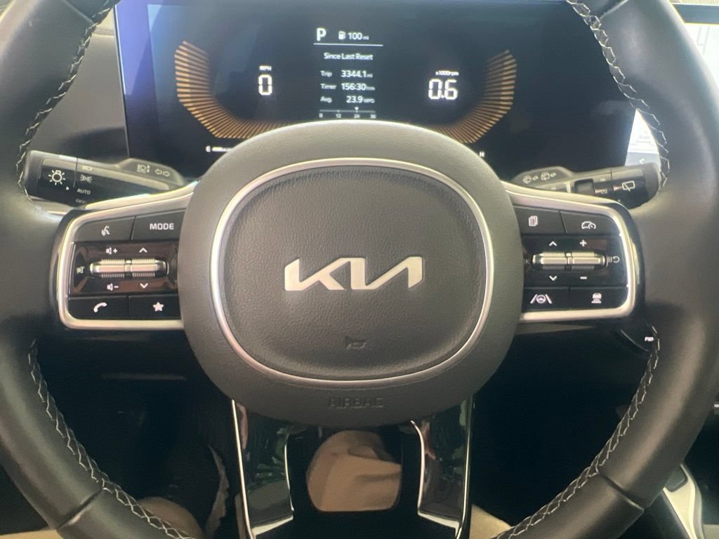 Certified 2025 Kia Sorento S w/ Panoramic Sunroof Package FWD image 57
