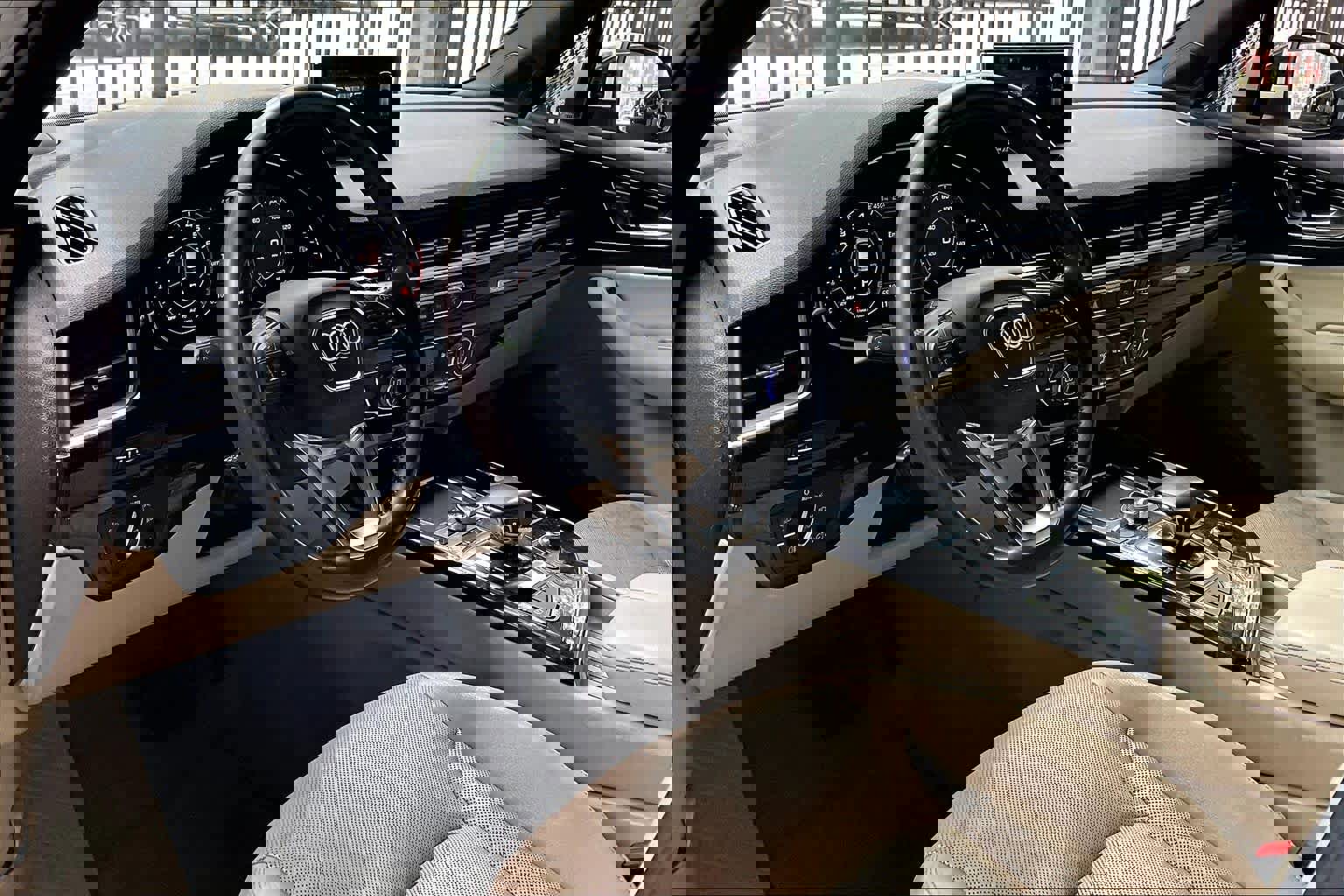 Used 2017 Audi Q7 3.0T Premium Plus AWD/4WD image 17