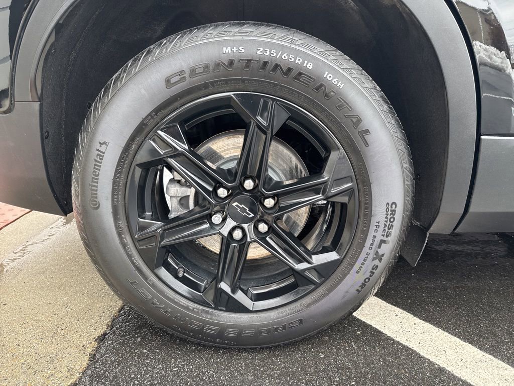 Used 2023 Chevrolet Blazer LT w/ Midnight/Sport Edition image 9