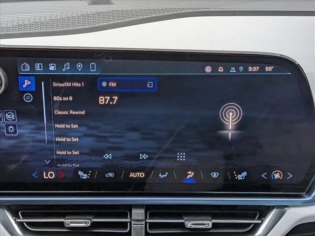 New 2026 Chevrolet Equinox EV LT image 11