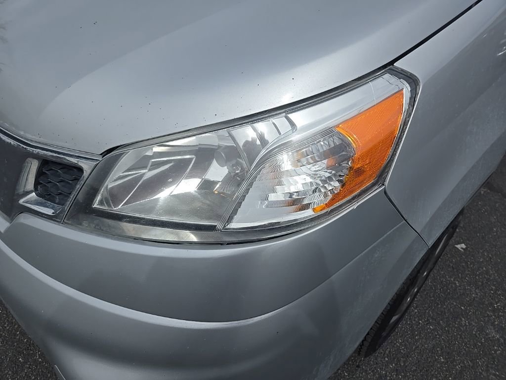 Used 2015 Nissan NV200 SV w/ Technology Package image 29