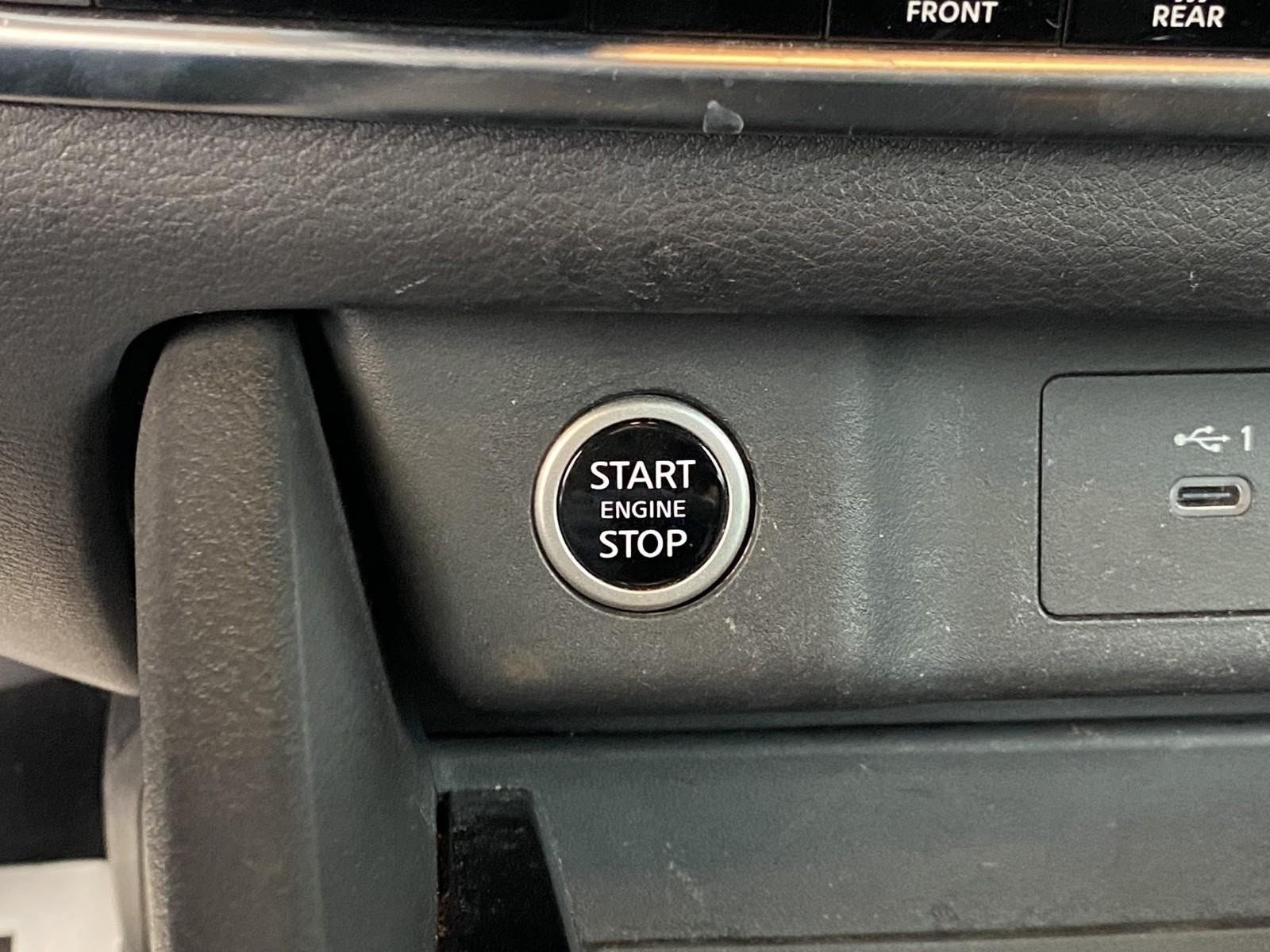 Used 2023 Nissan Rogue SV AWD/4WD image 22