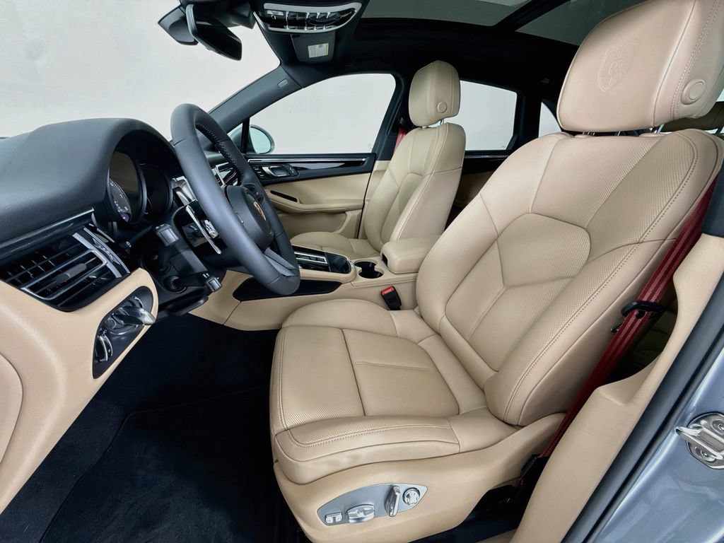 New 2026 Porsche Macan S AWD/4WD image 5