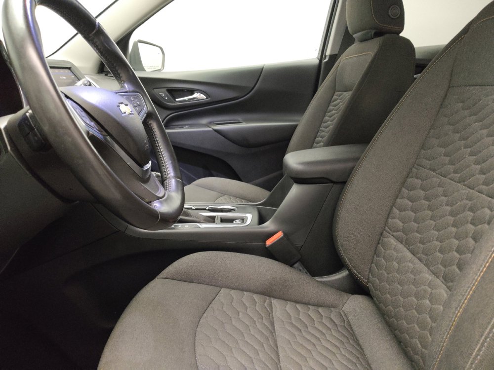 Used 2019 Chevrolet Equinox LT image 17