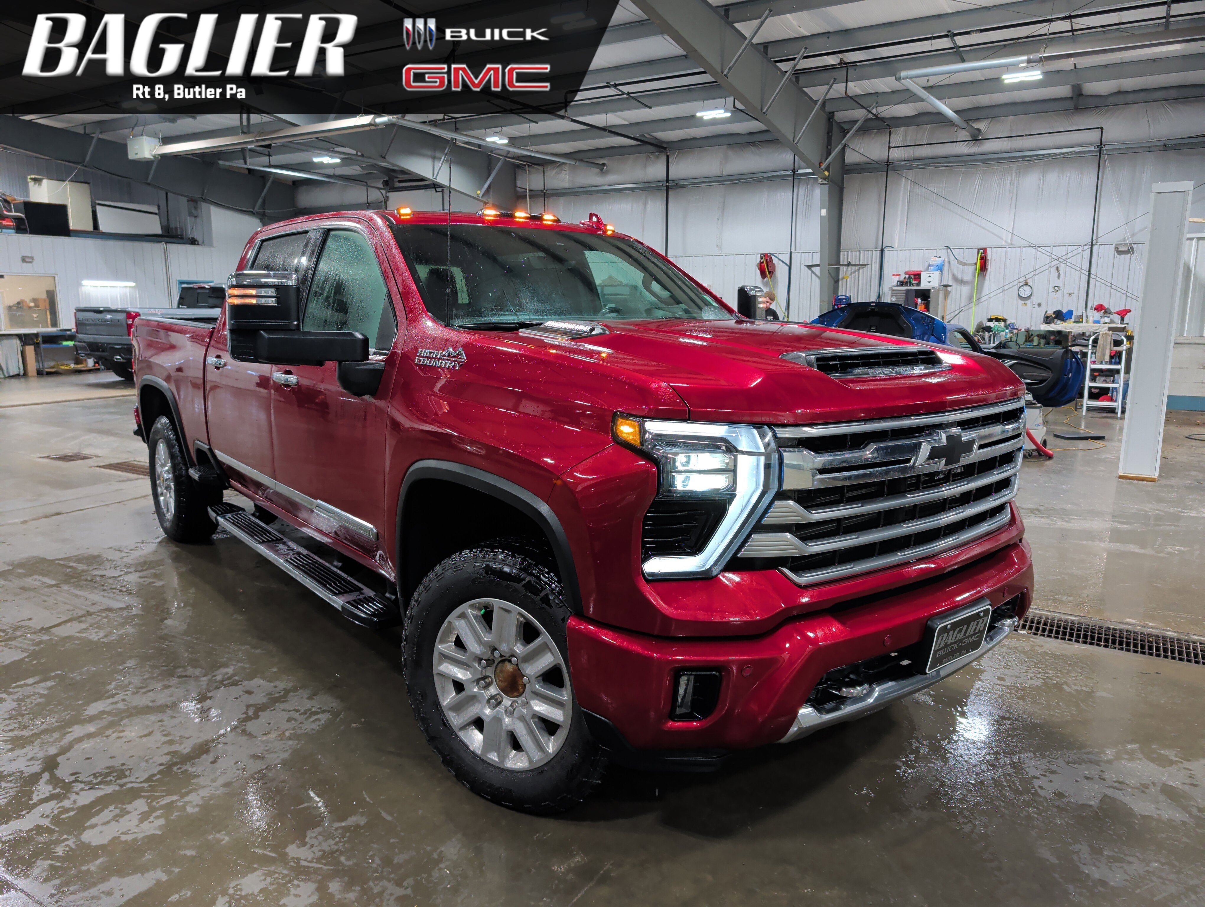 Used 2025 Chevrolet Silverado 2500 High Country w/ Technology Package AWD/4WD video 1