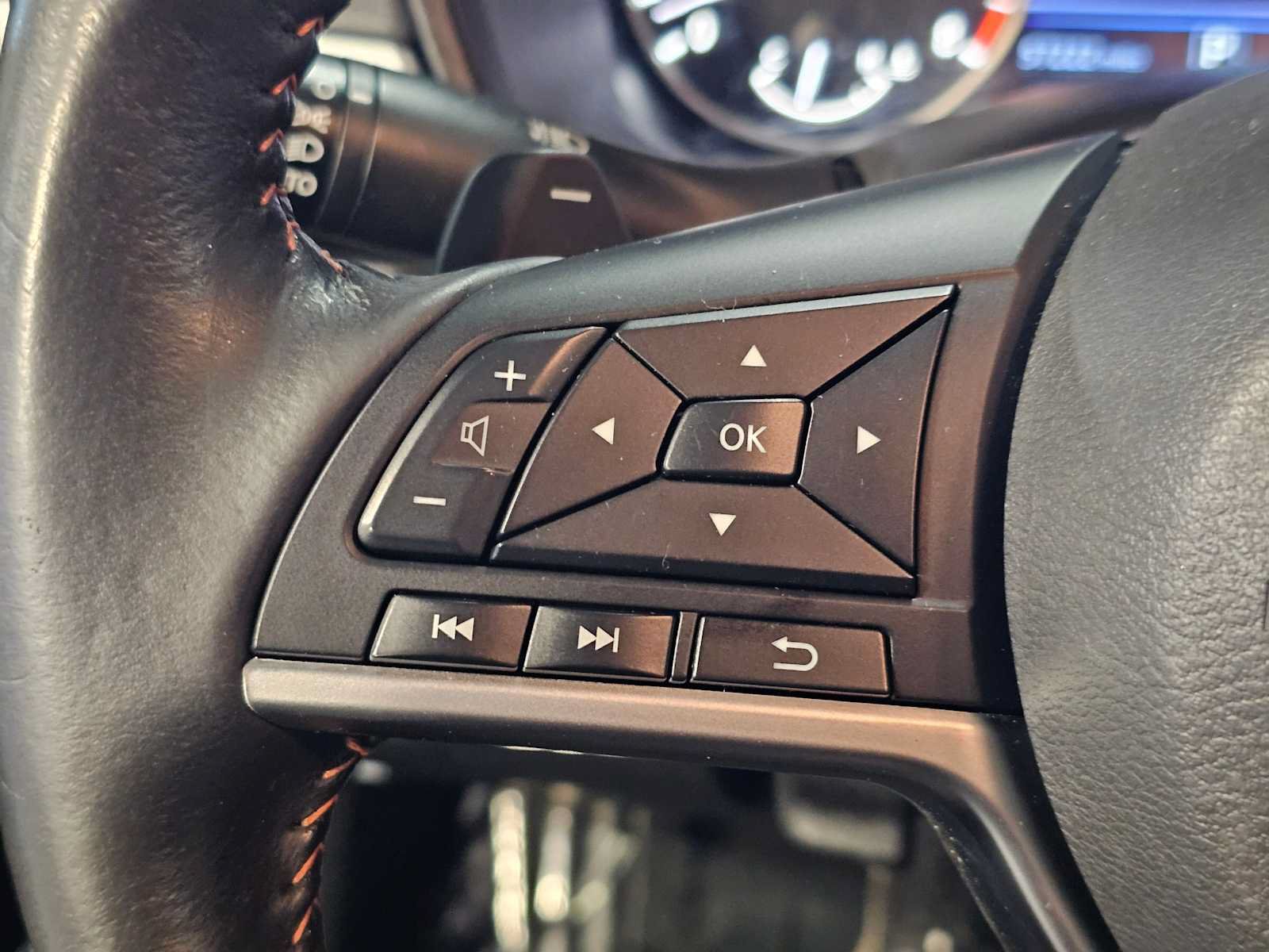 Used 2022 Nissan Altima 2.5 SR AWD/4WD image 18