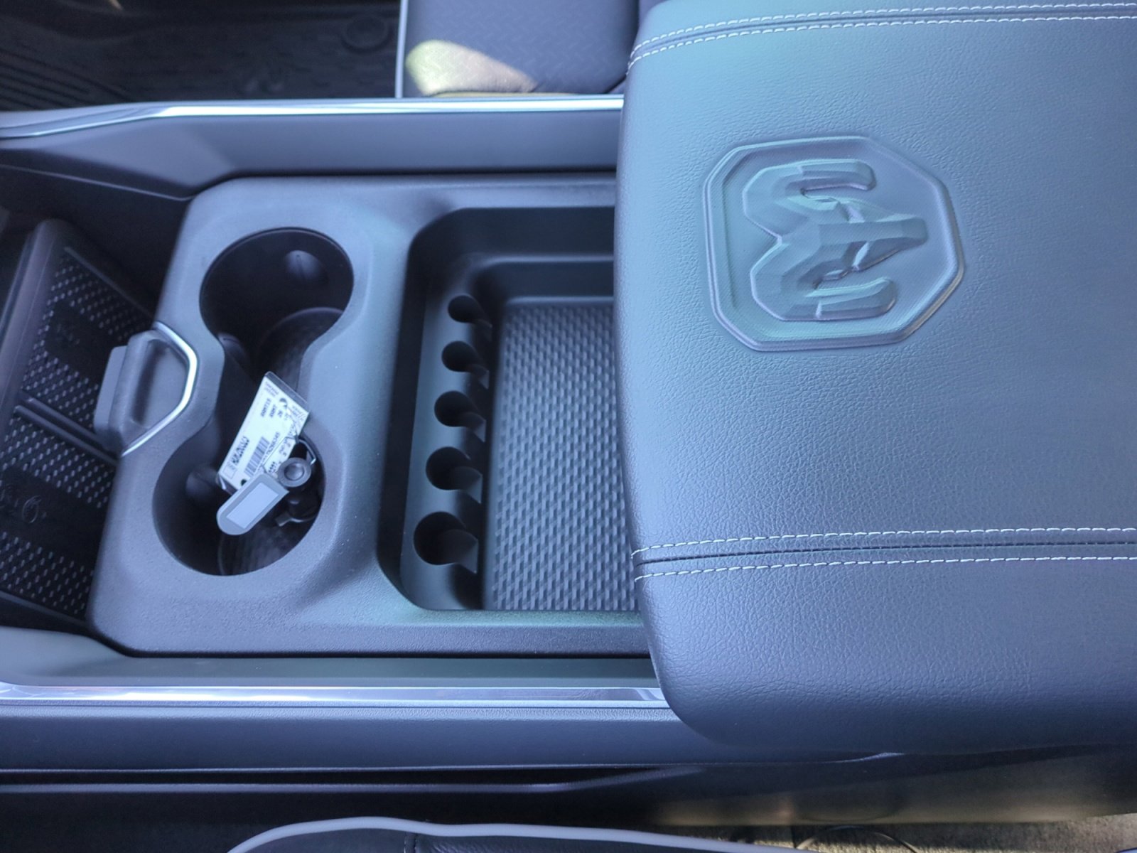 New 2026 RAM 1500 Laramie w/ Night Edition image 15