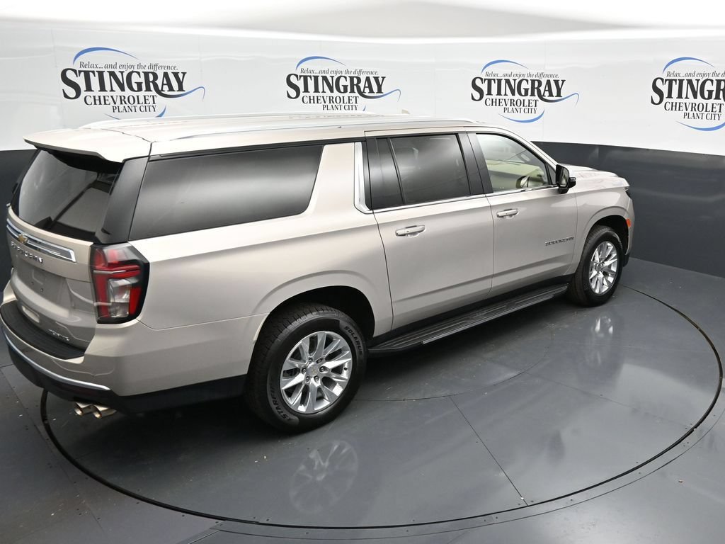 Used 2024 Chevrolet Suburban Premier RWD image 24