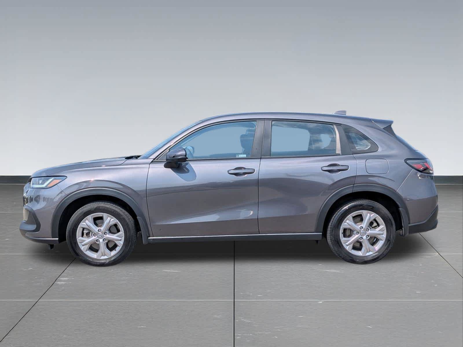 Certified 2023 Honda HR-V LX image 2