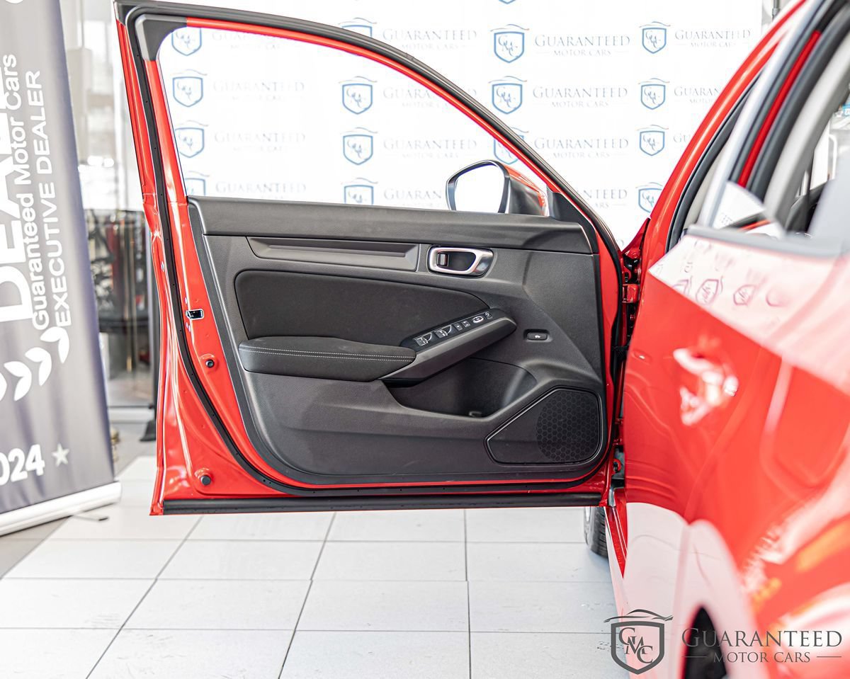 Used 2025 Honda Civic LX image 28