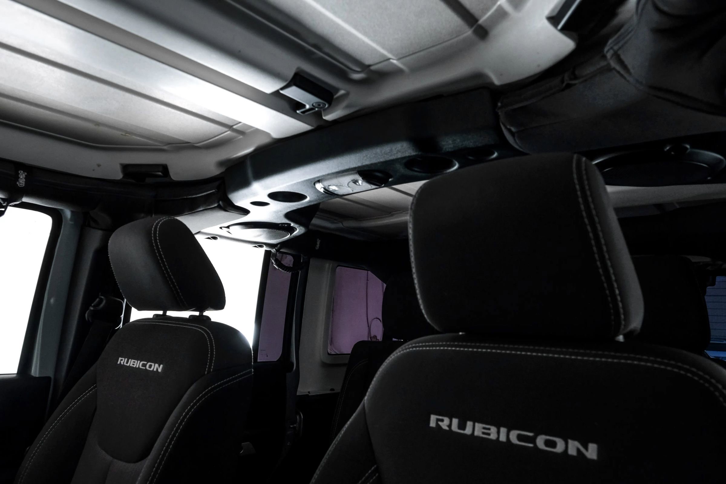 Used 2014 Jeep Wrangler Unlimited Rubicon w/ Max Tow Package image 29