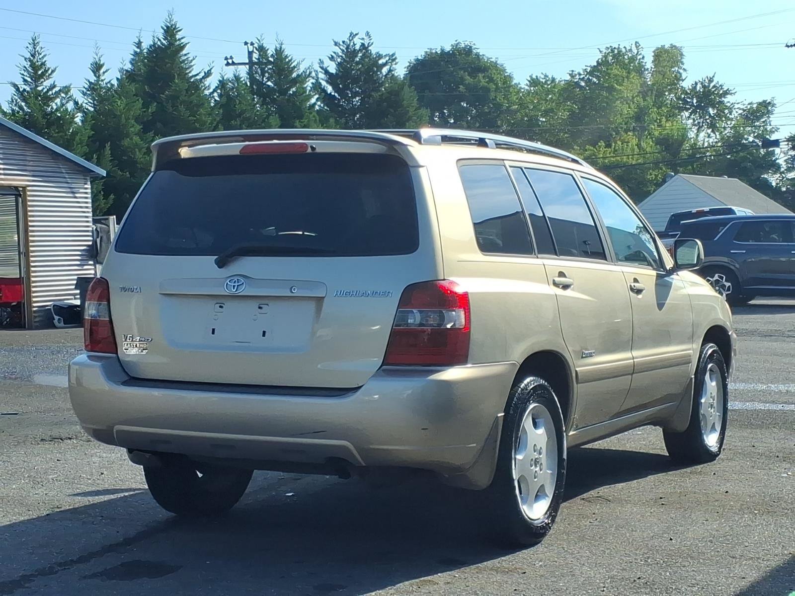 Used 2006 Toyota Highlander Limited w/ Leather Trim Pkg AWD/4WD image 5