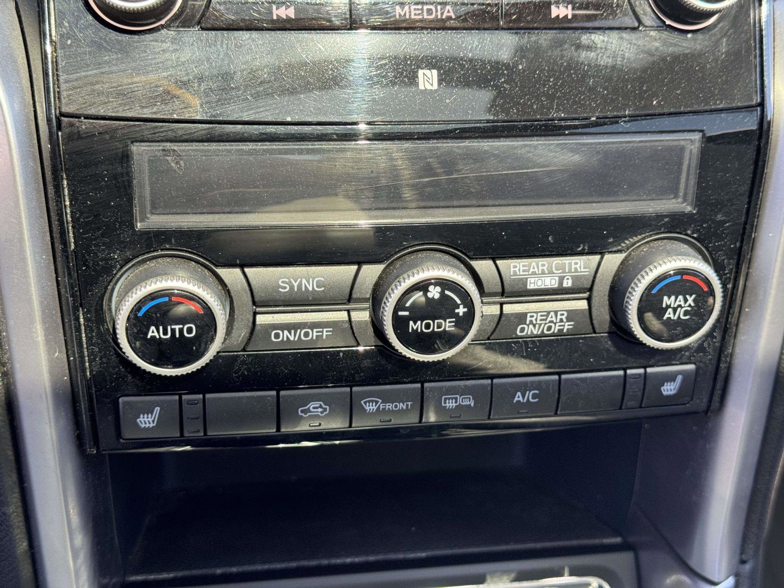 Used 2019 Subaru Ascent Limited image 29