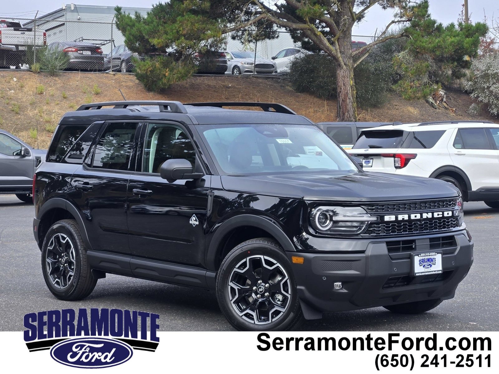 New 2026 Ford Bronco Sport Outer Banks w/ Outer Banks Tech Package+ AWD/4WD image 1