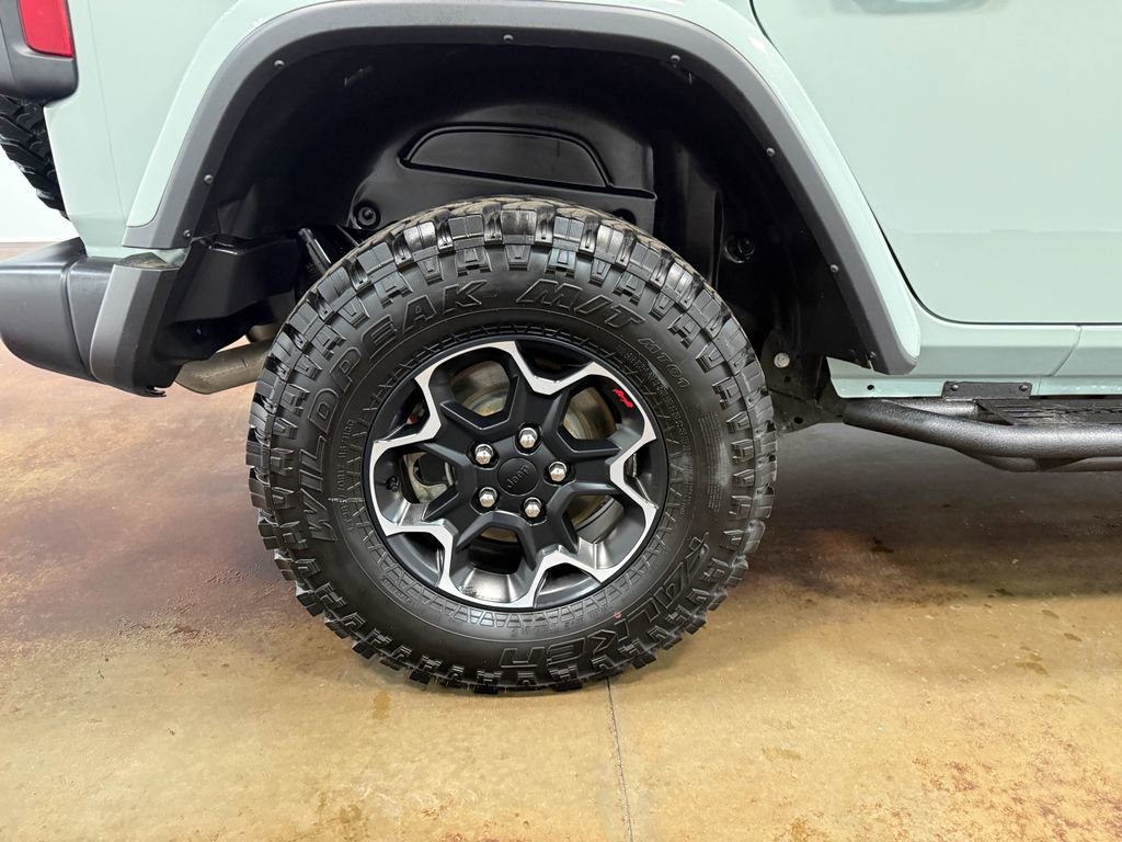Used 2023 Jeep Wrangler Unlimited Rubicon w/ Cold Weather Group image 93