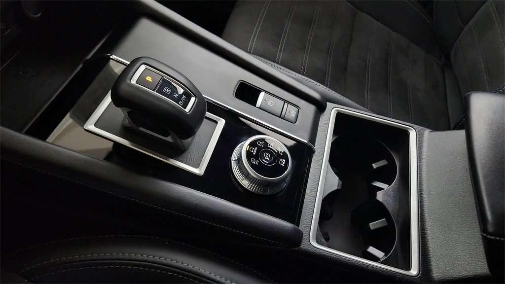 Used 2024 Mitsubishi Outlander SE image 27