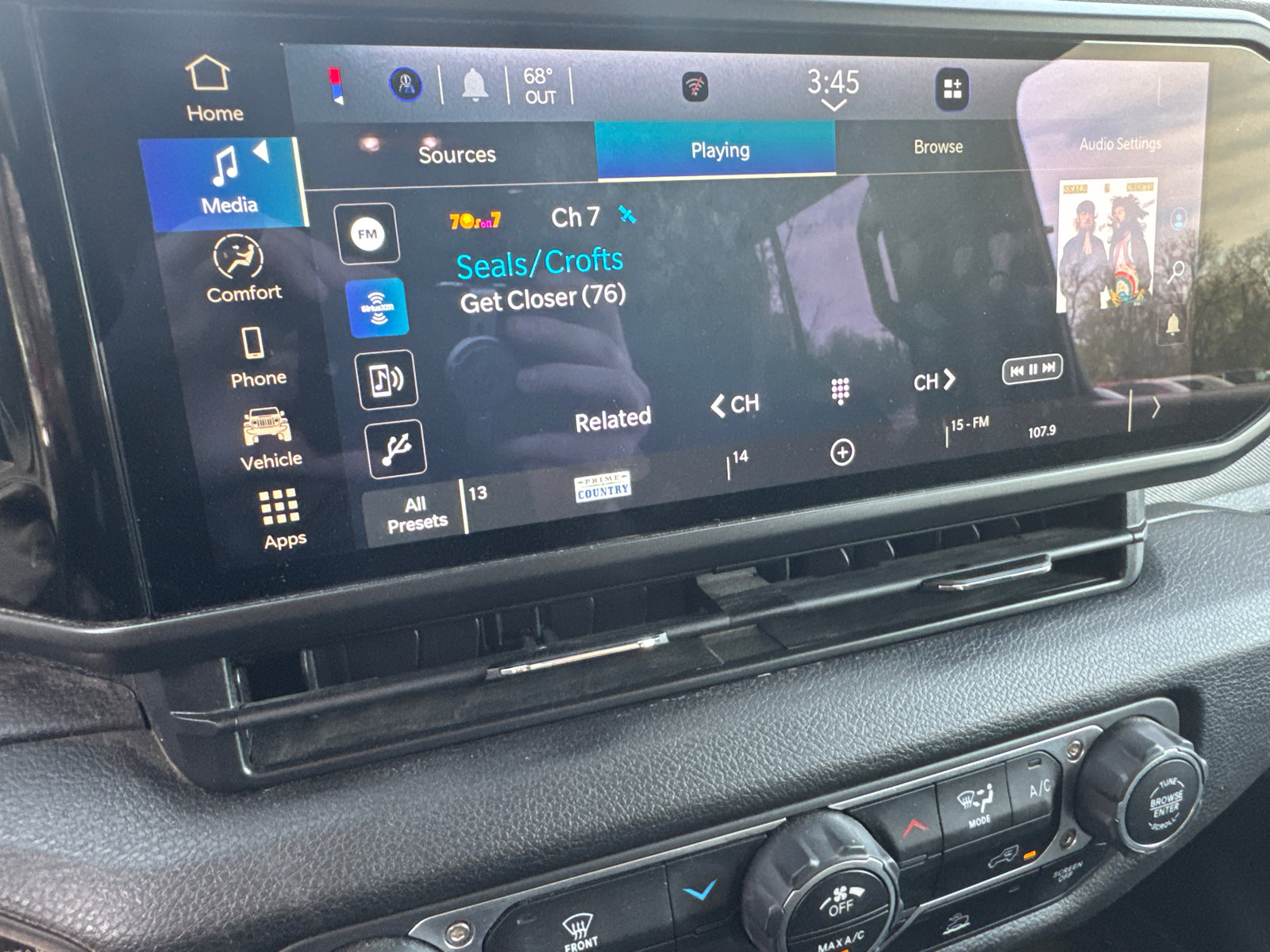 Used 2025 Jeep Wrangler Willys image 26