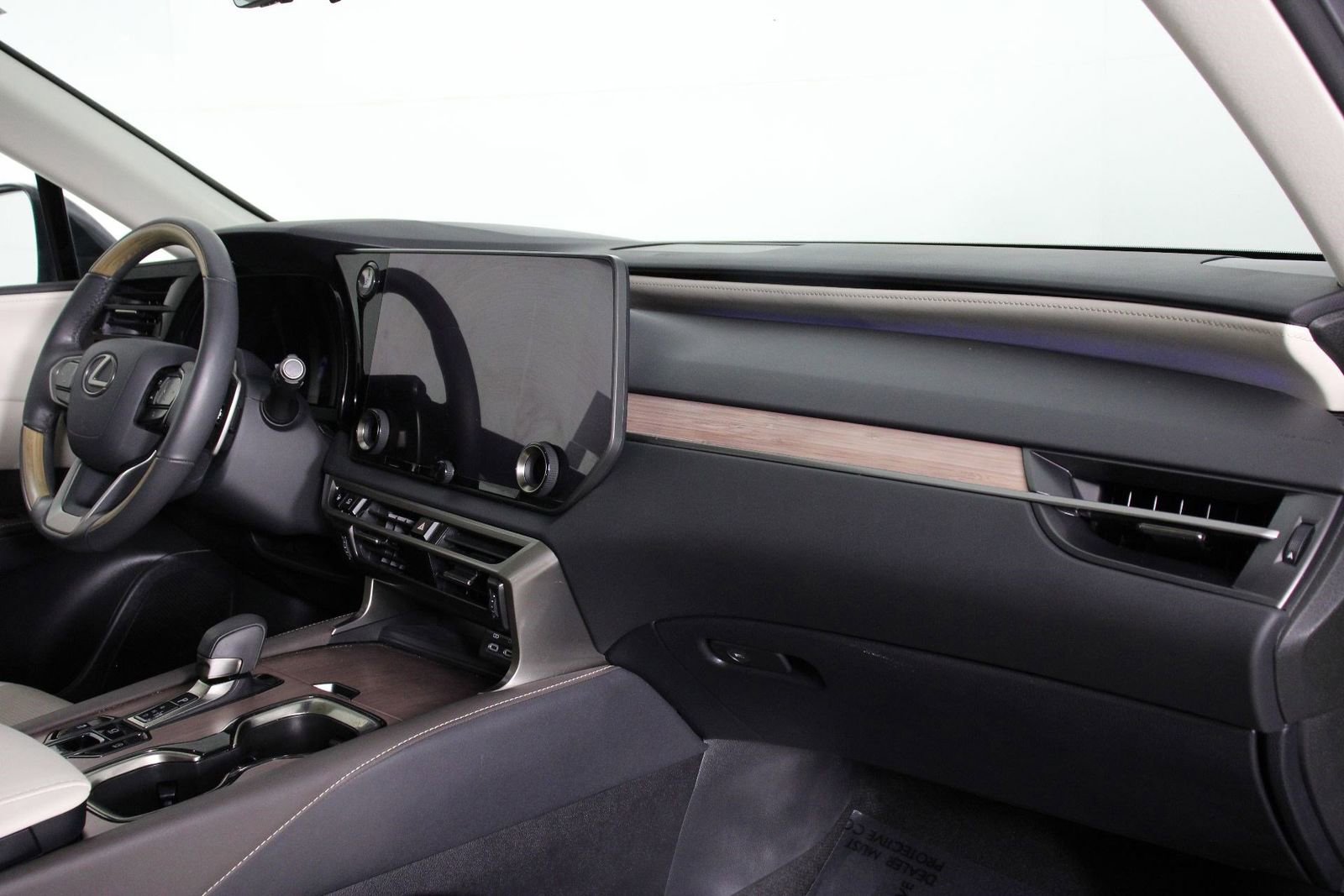 Used 2023 Lexus RX 350 Premium Plus w/ Accessory Package image 25