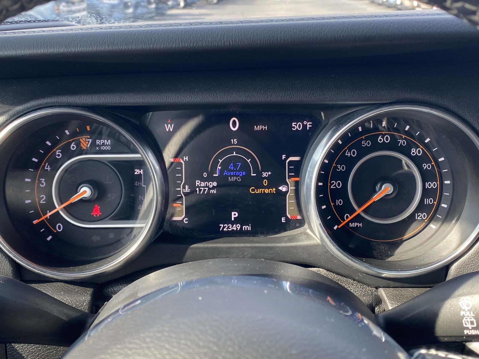 Used 2020 Jeep Wrangler Unlimited Sahara image 23