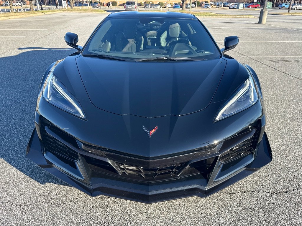 Used 2025 Chevrolet Corvette Z06 w/ Battery Protection Package image 3