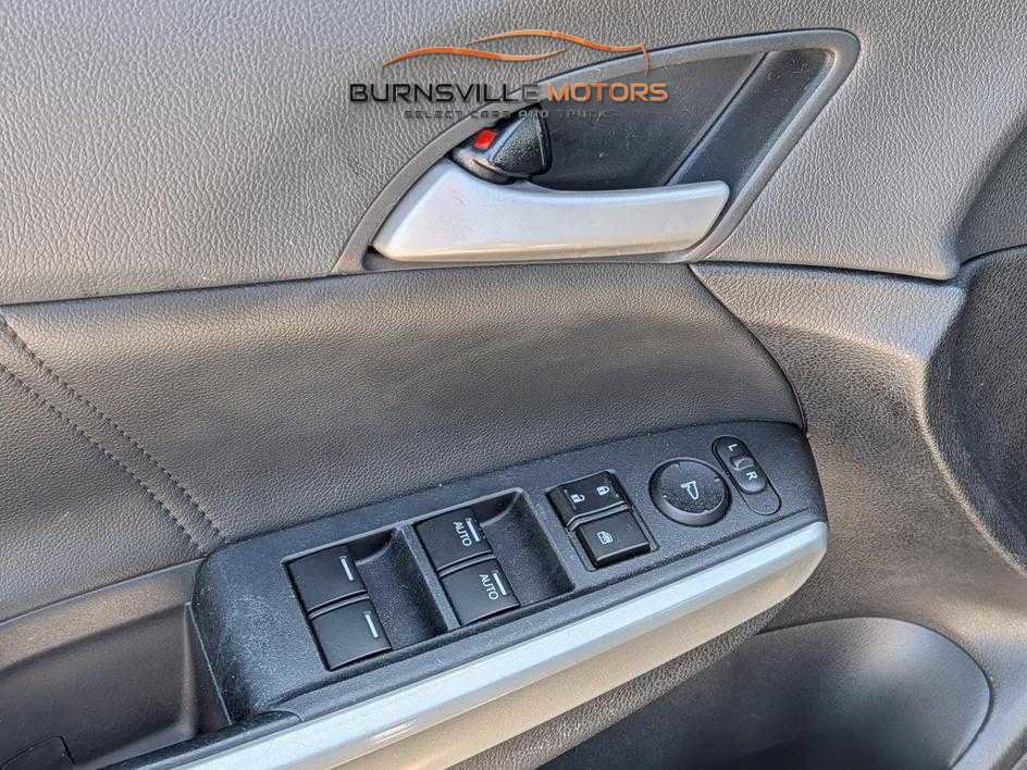 Used 2010 Honda Accord EX-L image 16