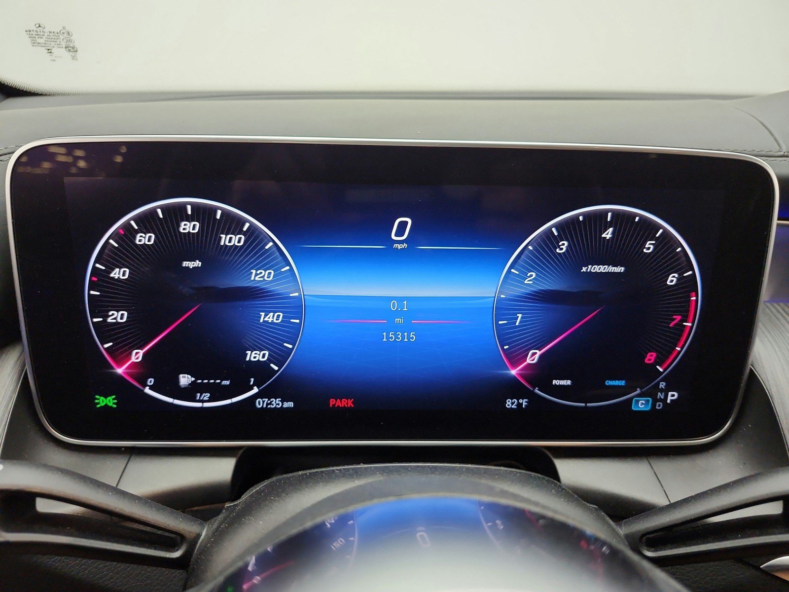 Used 2023 Mercedes-Benz GLC 300 4MATIC image 9
