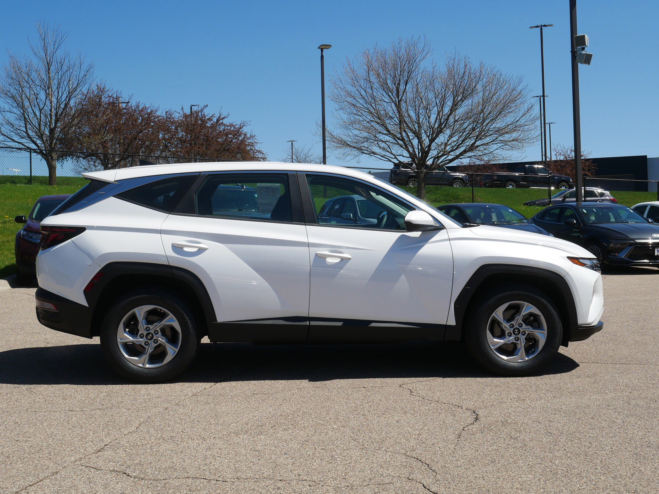 Used 2022 Hyundai Tucson SE AWD/4WD image 5
