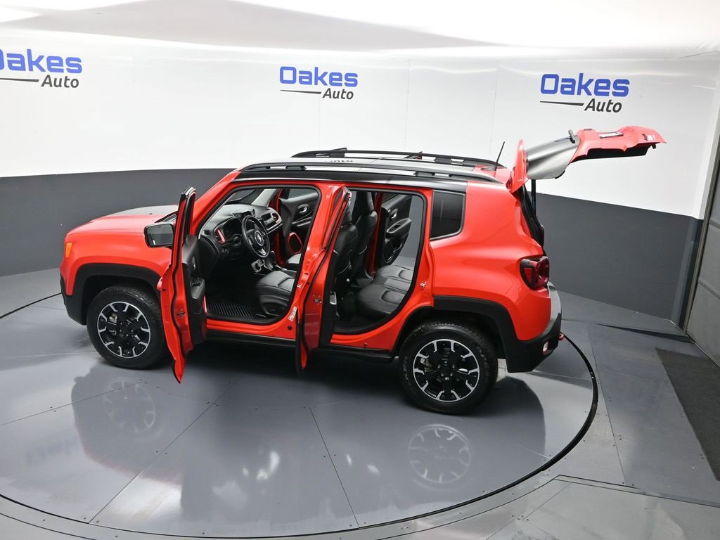 Used 2023 Jeep Renegade Trailhawk w/ Sun/Sound Group image 58