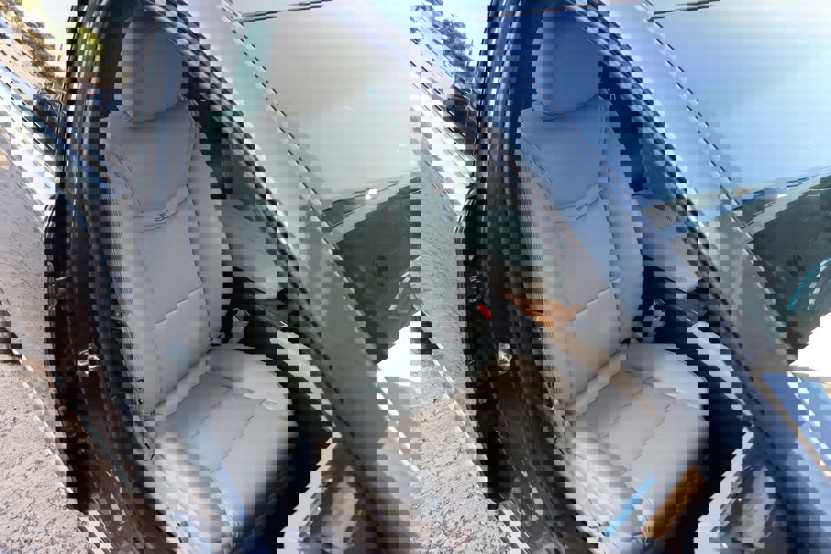 Used 2019 Cadillac XTS Luxury image 31