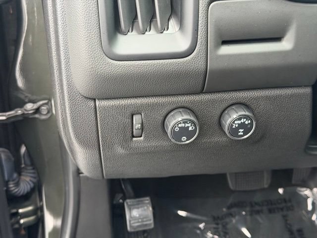 Used 2018 Chevrolet Colorado LT AWD/4WD image 21