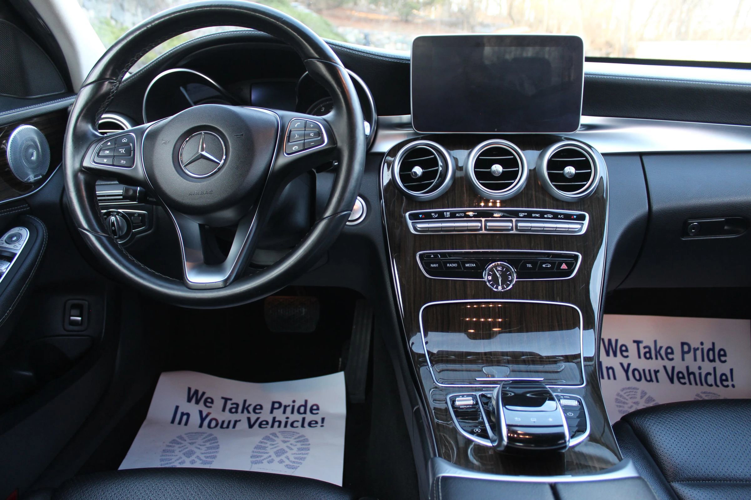 Used 2015 Mercedes-Benz C 300 4MATIC Sedan image 19