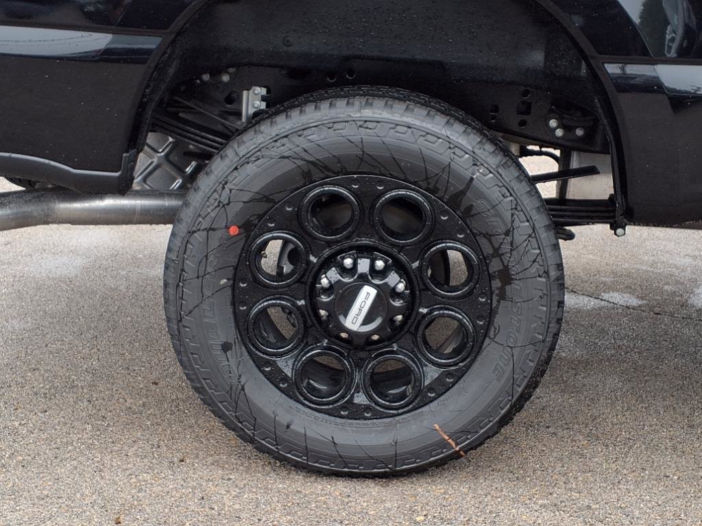 New 2025 Ford F350 Lariat w/ Lariat Ultimate Package image 11