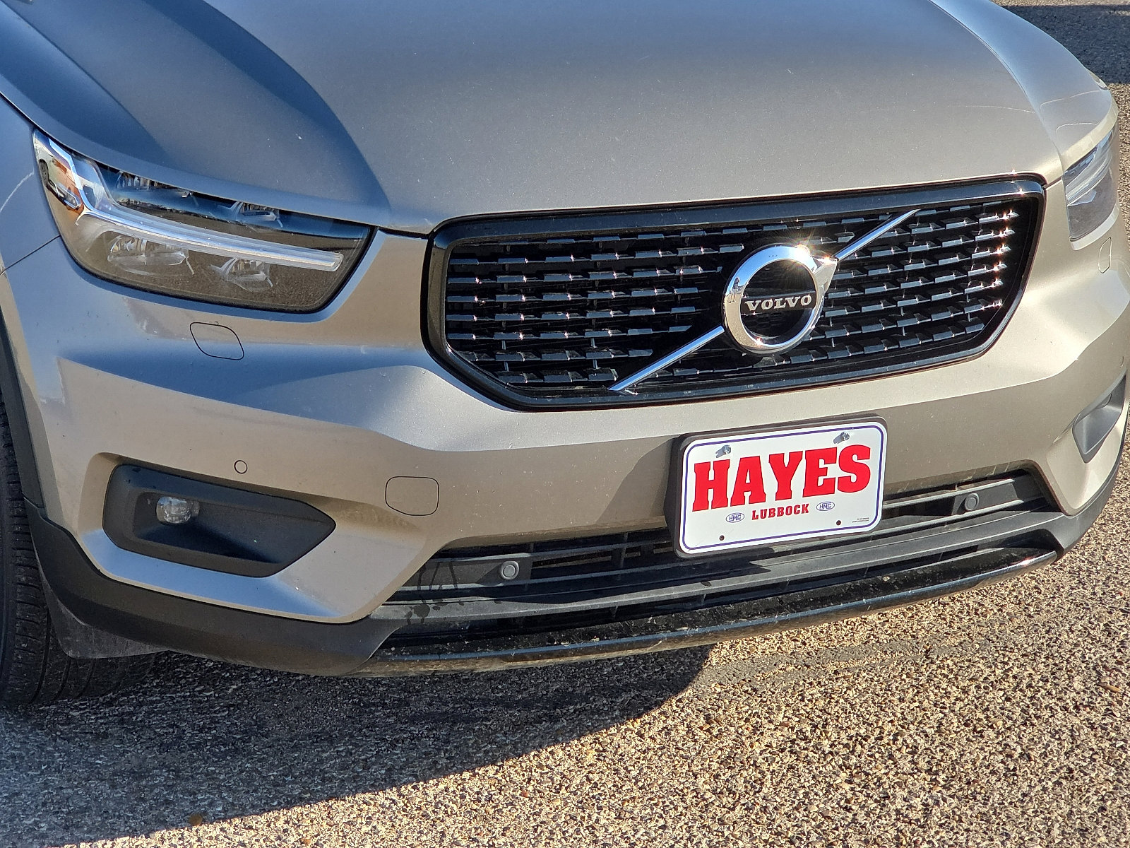 Used 2022 Volvo XC40 T5 R-Design w/ Climate Package AWD/4WD image 6