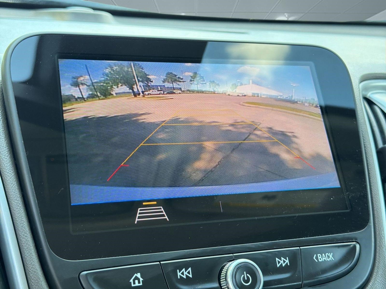 Certified 2020 Chevrolet Malibu LS w/ Driver Confidence Package II image 24