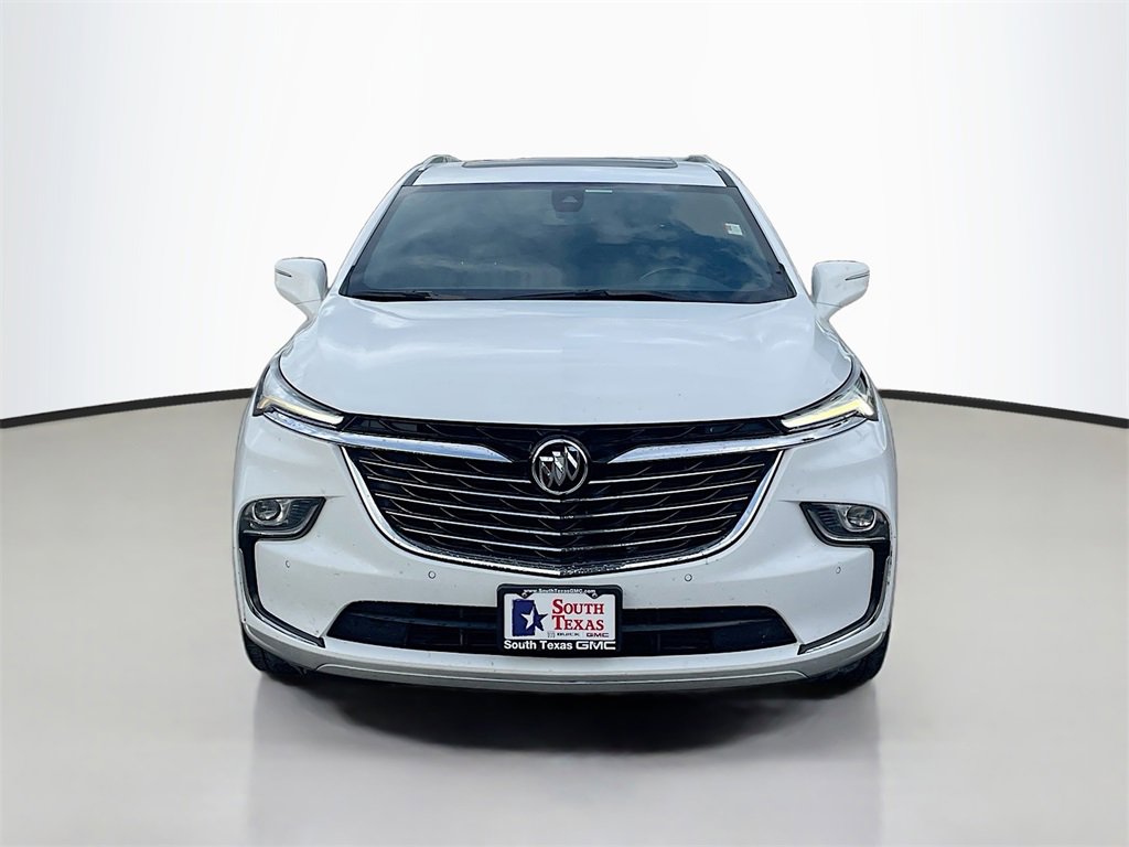 Used 2023 Buick Enclave Essence w/ Experience Buick Package image 2
