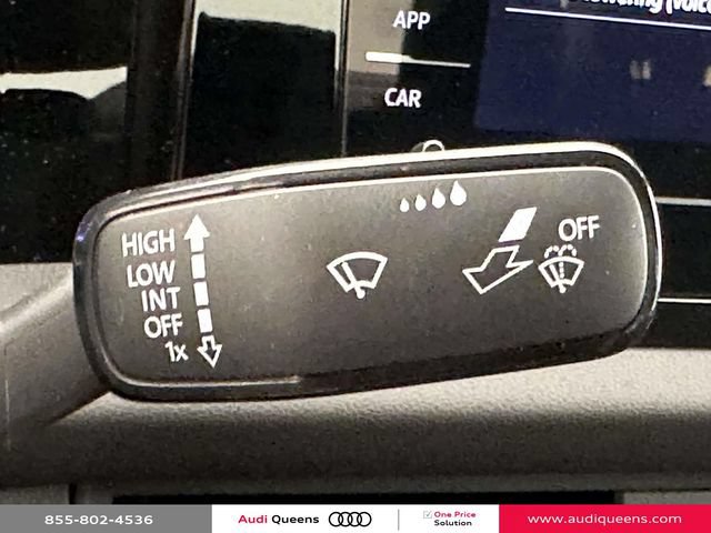 Used 2025 Volkswagen Jetta Sport FWD image 28