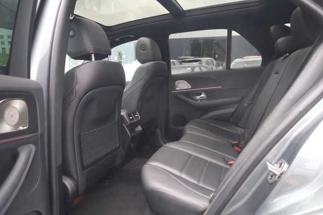 Used 2021 Mercedes-Benz GLE 350 4MATIC image 23