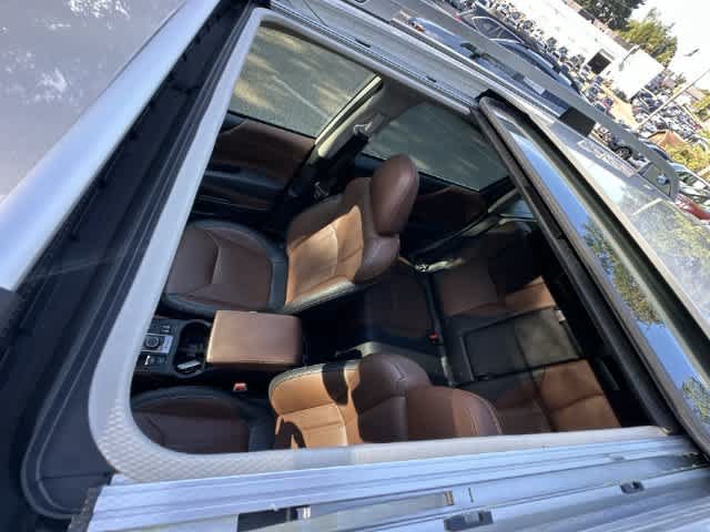 Certified 2023 Subaru Forester Touring AWD/4WD image 6