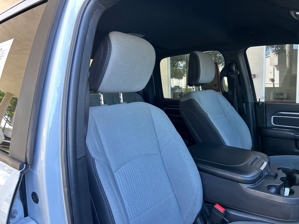 Used 2024 RAM 3500 Big Horn AWD/4WD image 27