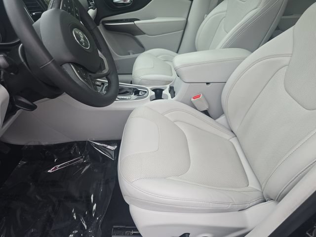 Used 2022 Jeep Cherokee Limited AWD/4WD image 31