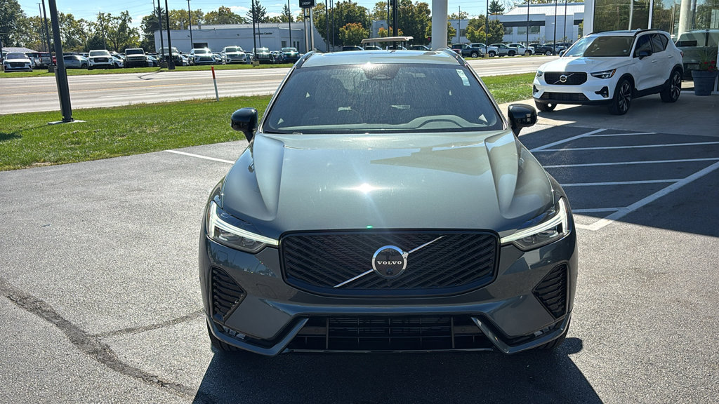 New 2027 Volvo XC60 B5 Plus AWD/4WD image 5