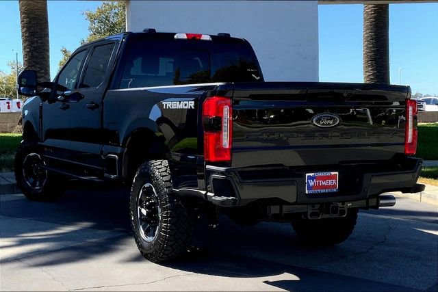 New 2026 Ford F250 Lariat w/ Tremor Off-Road Package image 3