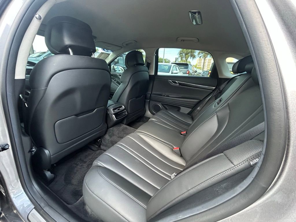 Used 2025 Genesis G80 2.5T image 15